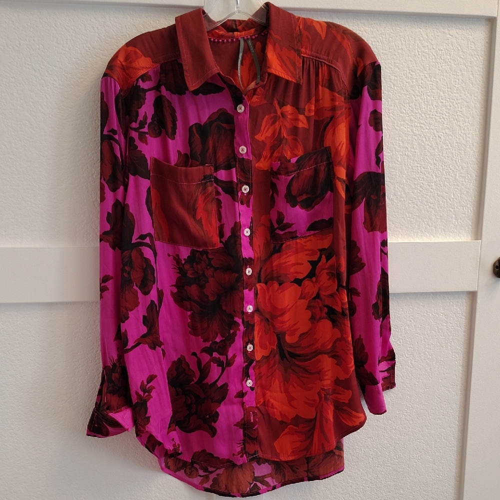 Anthropologie Red and Pink Floral Button-Down Shirt